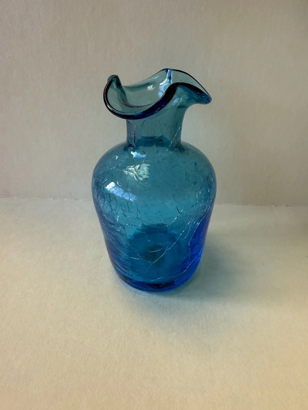Vintage Blue Crackle Glass Bud Vase Ruffle Rim. - Picture 3 of 10